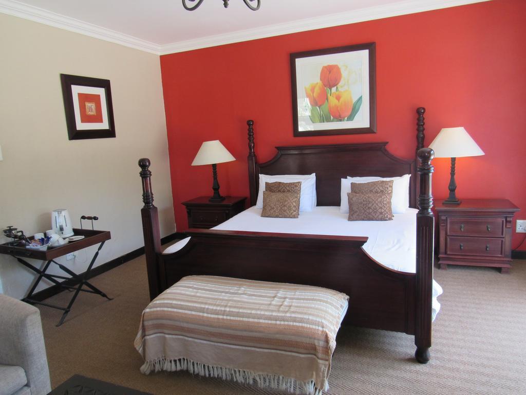 Fairways Hotel บัลลิโต ภายนอก รูปภาพ